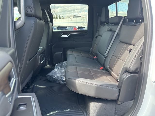 2026 Chevrolet Silverado 3500HD High Country - Photo 33