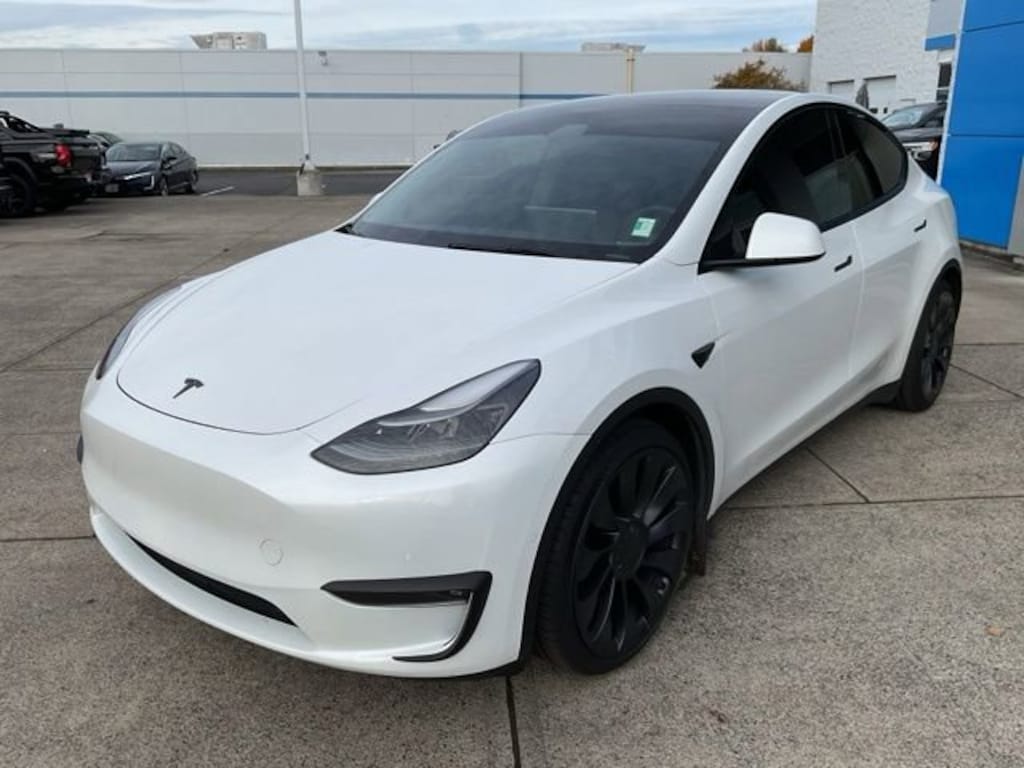 Used 2022 Tesla Model Y Performance SUV