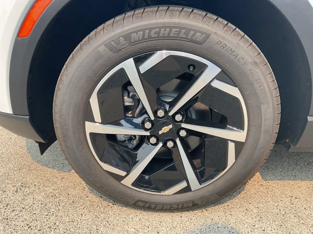 2026 Chevrolet Equinox EV 2LT - Photo 11