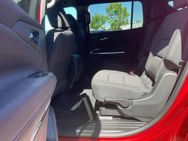 2026 Chevrolet Traverse LT - Photo 13
