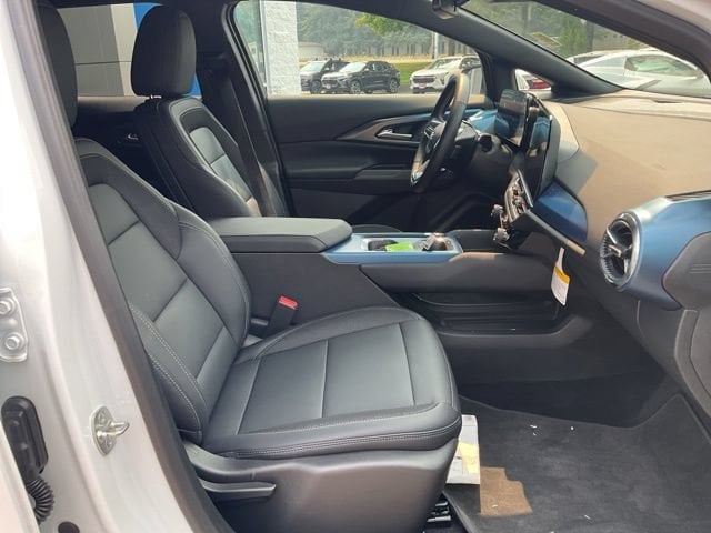 2026 Chevrolet Equinox EV 2LT - Photo 39
