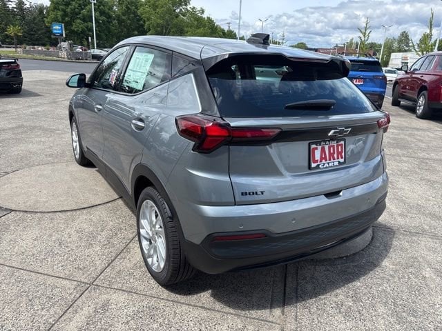 2027 Chevrolet Bolt LT - Photo 6