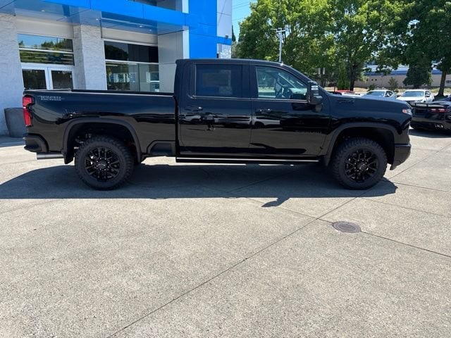 2026 Chevrolet Silverado 3500 HD LTZ - Photo 14