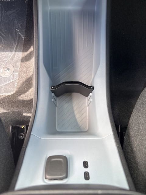 2027 Chevrolet Bolt LT - Photo 17