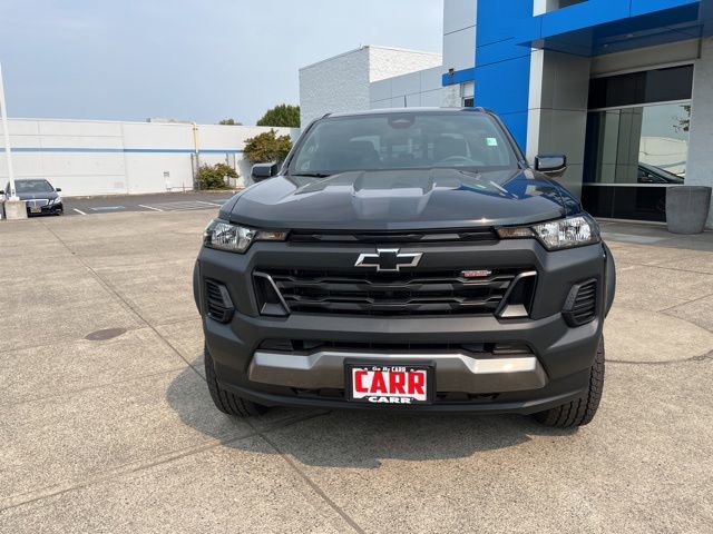2026 Chevrolet Colorado Trail Boss photo 2