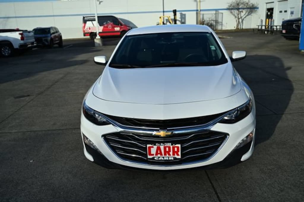Used 2024 Chevrolet Malibu 1LT Sedan