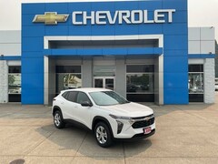 DYNAMIC_PREF_LABEL_SHOWROOM_SHOWROOM1_ALTATTRIBUTEBEFORE 2026 Chevrolet Trax LS SUV DYNAMIC_PREF_LABEL_SHOWROOM_SHOWROOM1_ALTATTRIBUTEAFTER