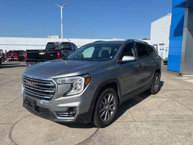 2024 Gmc Terrain SLT photo 2