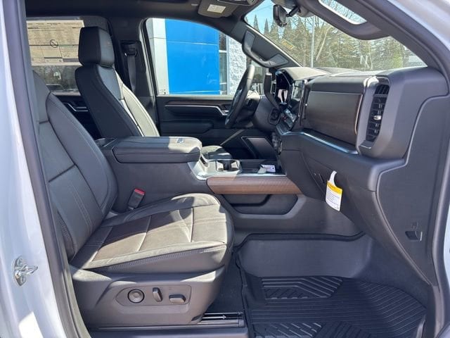 2026 Chevrolet Silverado 3500 HD High Country - Photo 44