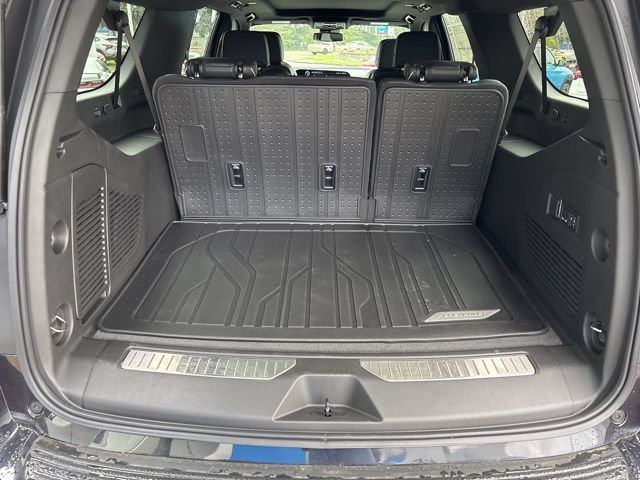 2026 Chevrolet Suburban Premier - Photo 40