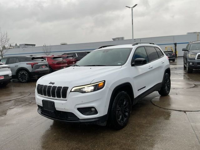 2023 Jeep Cherokee Altitude Lux photo 3