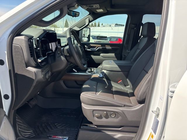 2026 Chevrolet Silverado 3500 HD High Country - Photo 31