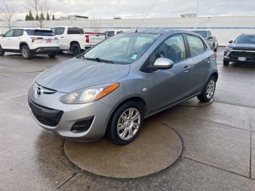 Used 2014 Mazda Mazda2 Sport Hatchback