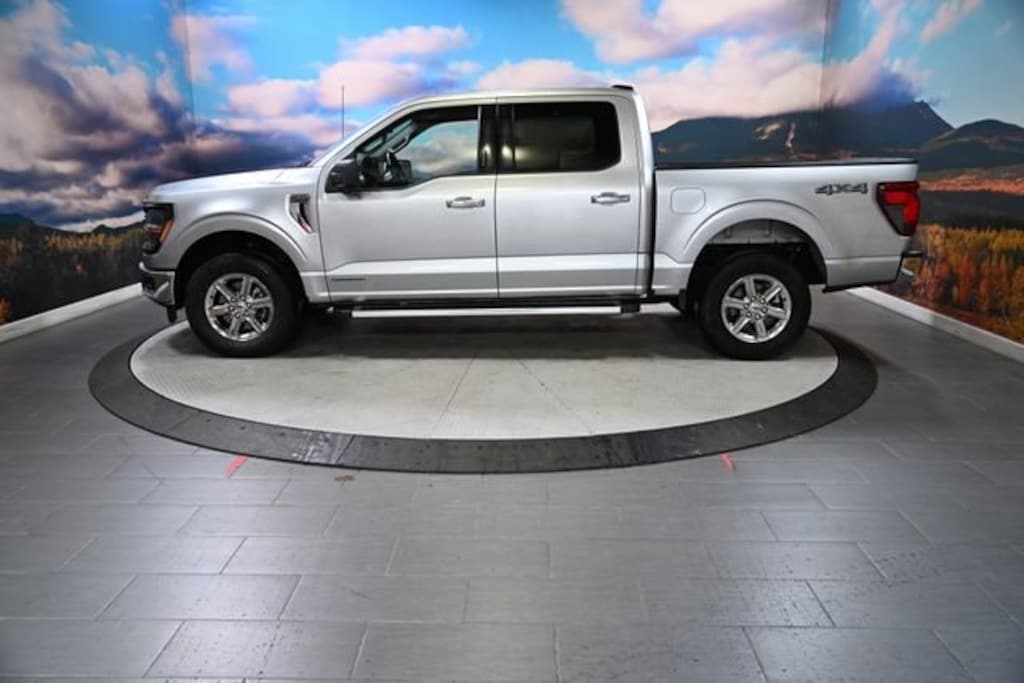 Used 2024 Ford F-150 XLT Truck SuperCrew Cab