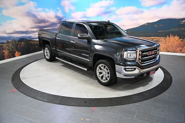 2017 GMC Sierra 1500 SLT's photo