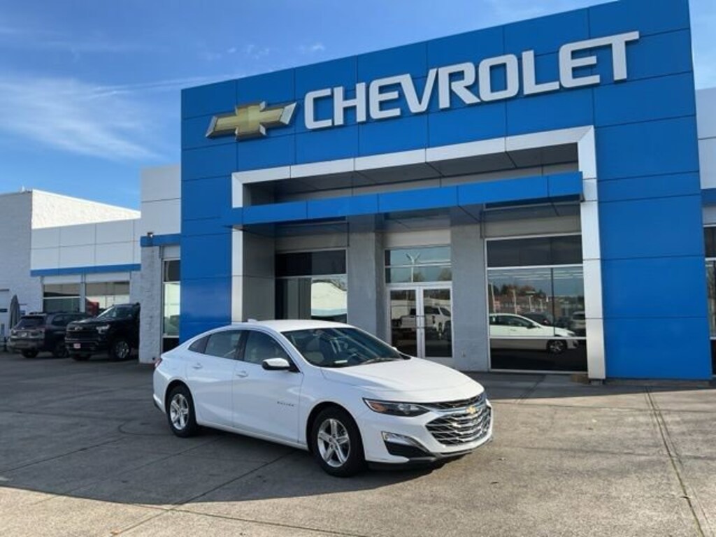 Used 2024 Chevrolet Malibu 1LT Sedan