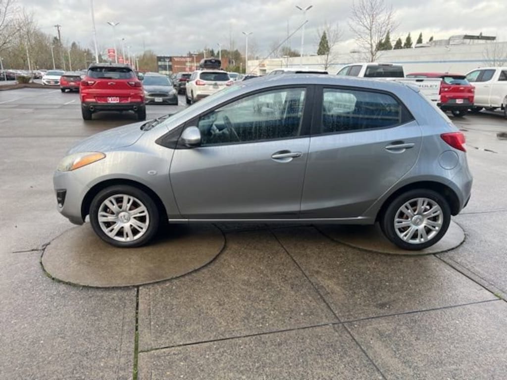 Used 2014 Mazda Mazda2 Sport Hatchback