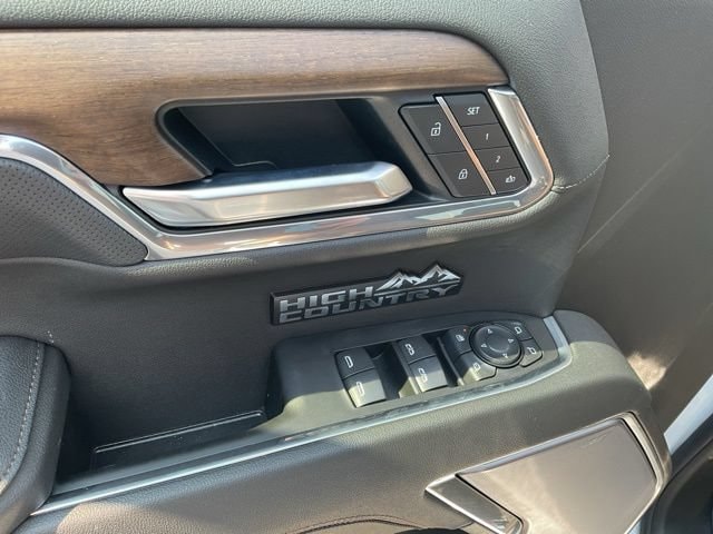 2026 Chevrolet Silverado 1500 High Country - Photo 30
