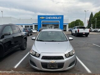 2009 Chevrolet Malibu LS Sedan