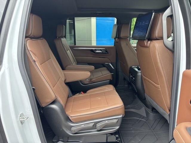2026 Chevrolet Suburban High Country - Photo 41