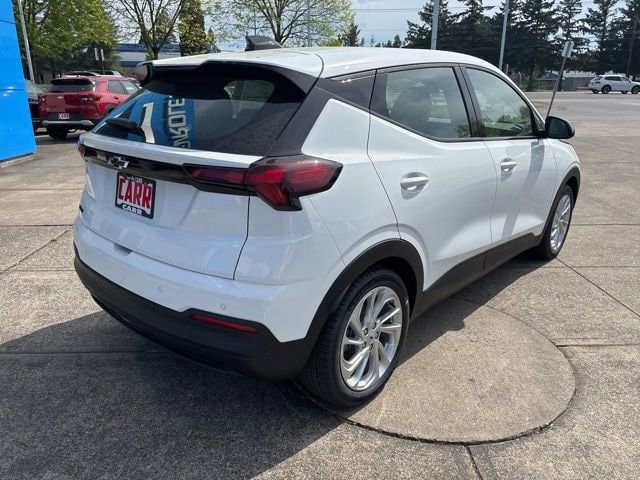 2027 Chevrolet Bolt LT - Photo 8