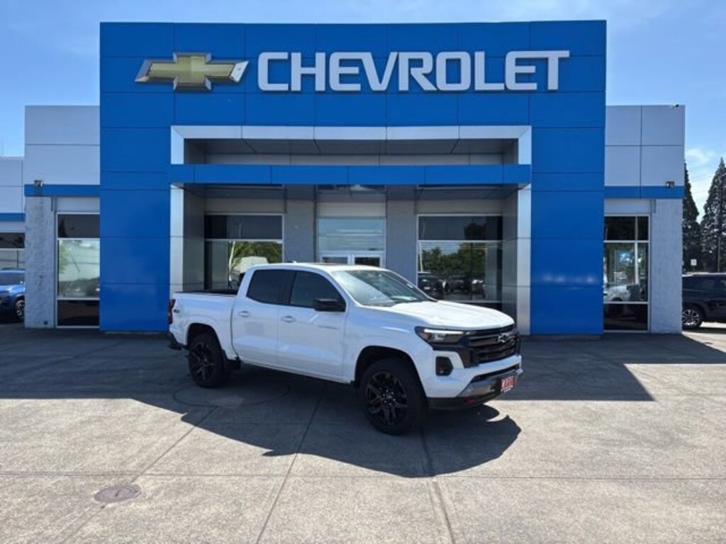 New 2025 Chevrolet Colorado Z71 Truck