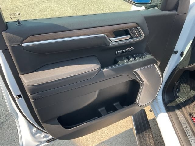 2026 Chevrolet Silverado 1500 High Country - Photo 29