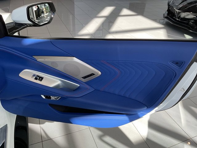 2027 Chevrolet Corvette 3LT - Photo 24