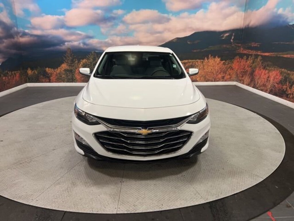 Used 2024 Chevrolet Malibu 1LT Sedan