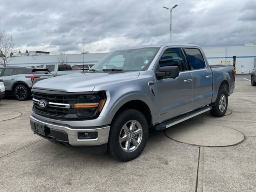 Used 2024 Ford F-150 XLT Truck SuperCrew Cab
