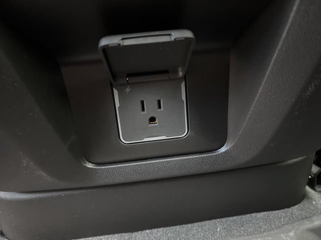 2026 Chevrolet Suburban Premier - Photo 22