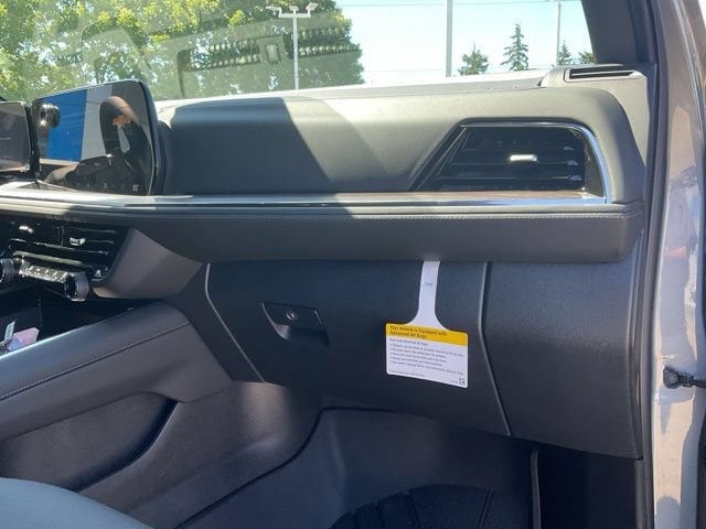 2026 Chevrolet Tahoe LT - Photo 17