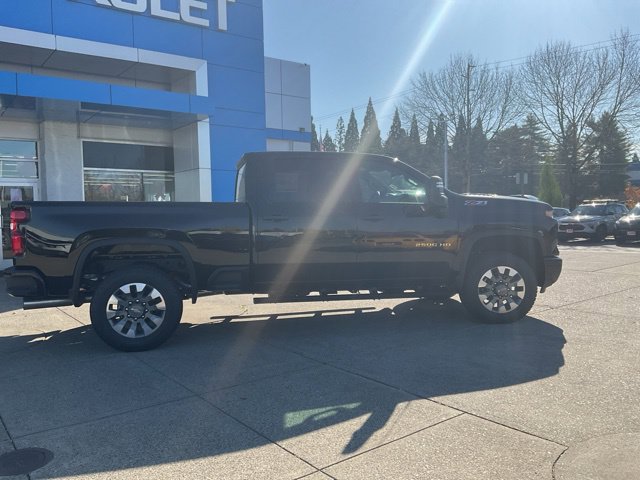 2026 Chevrolet Silverado 2500 HD Custom - Photo 8