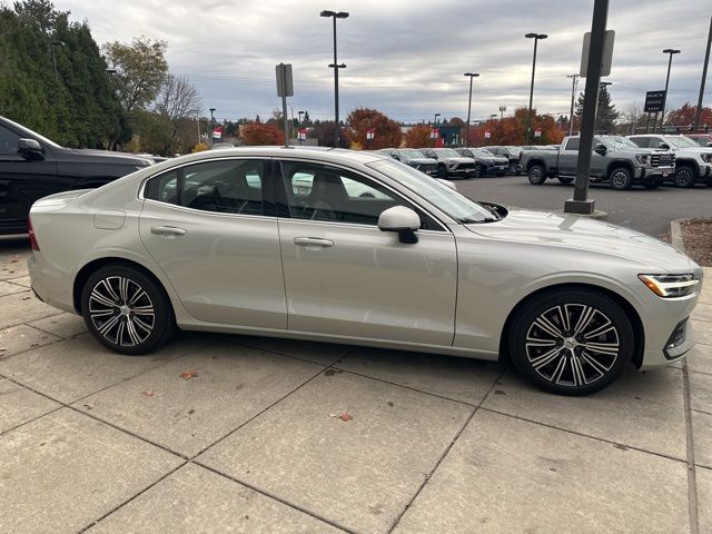 2019 Volvo S60 T6 Inscription photo 2