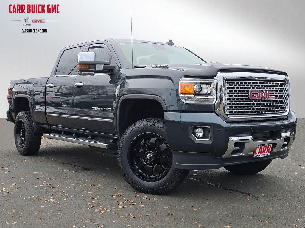 2017 GMC Sierra 2500 Denali HD Denali's photo