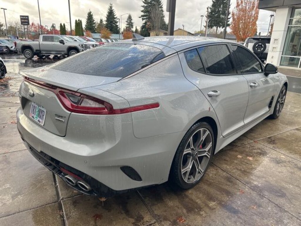 Used 2018 Kia Stinger GT2 Sedan