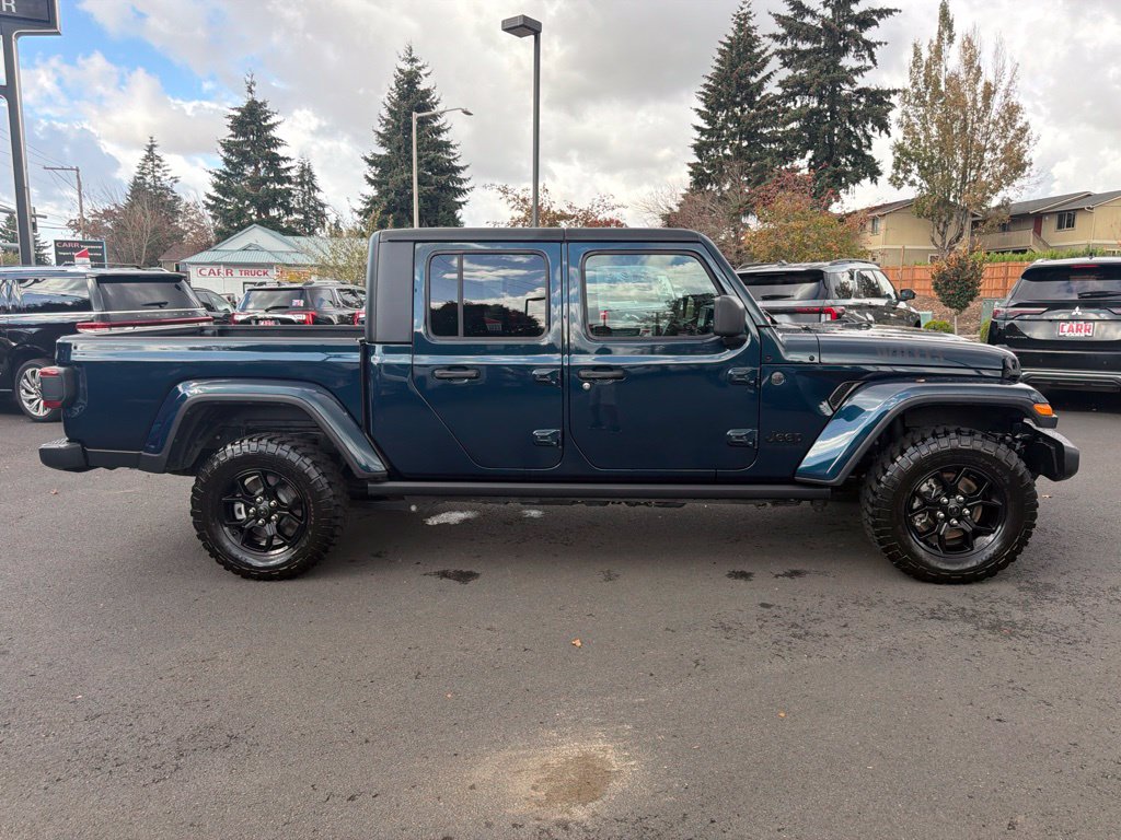 Used 2025 Jeep Gladiator Willys Truck