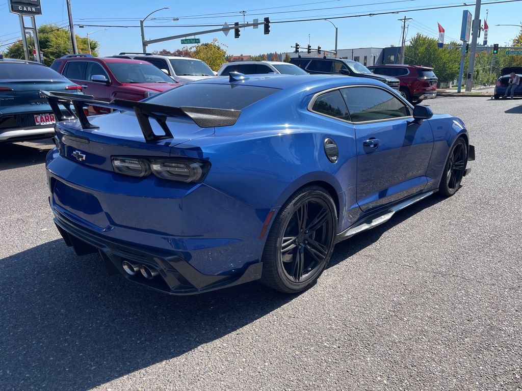 2022 Chevrolet Camaro 1SS photo 3