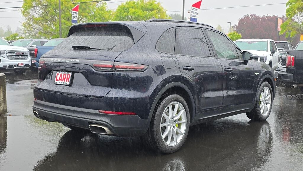 Used 2022 Porsche Cayenne E-Hybrid Base SUV