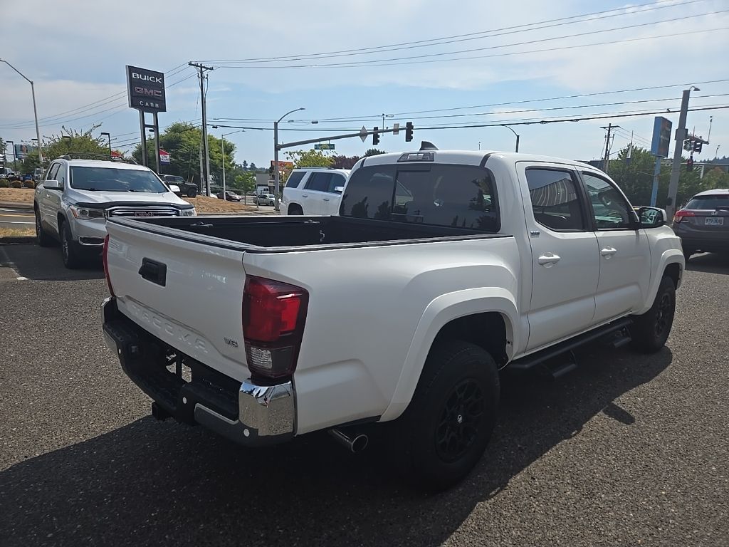 2022 Toyota Tacoma SR5 photo 3