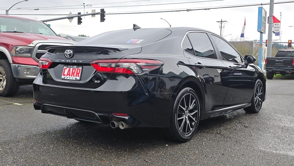 Used 2024 Toyota Camry SE Sedan