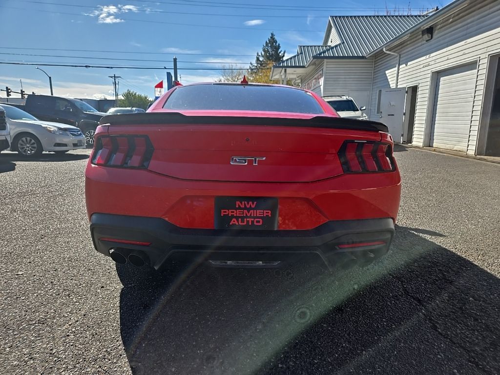 2024 Ford Mustang GT Premium photo 4