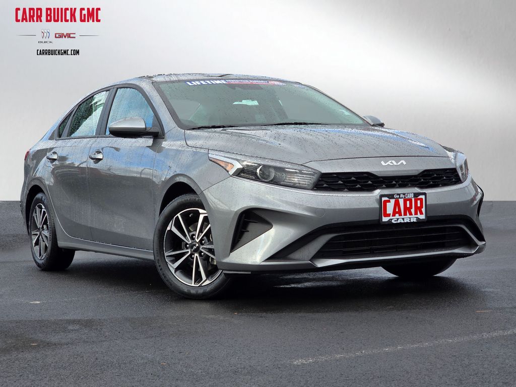 2022 Kia FORTE LXS's photo