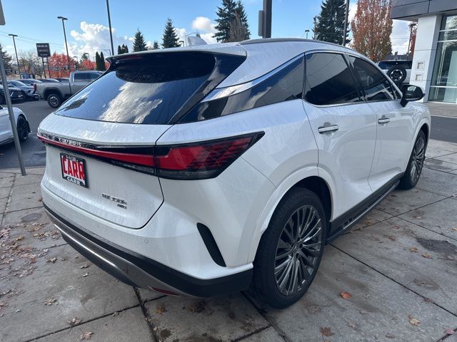 2024 Lexus RX 350h Luxury photo 3