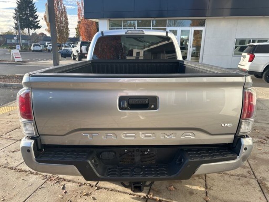 Used 2022 Toyota Tacoma SR5 Truck