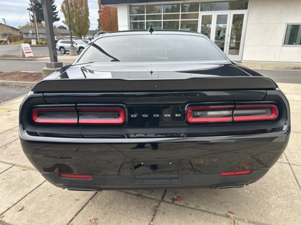 Used 2023 Dodge Challenger R/T Coupe
