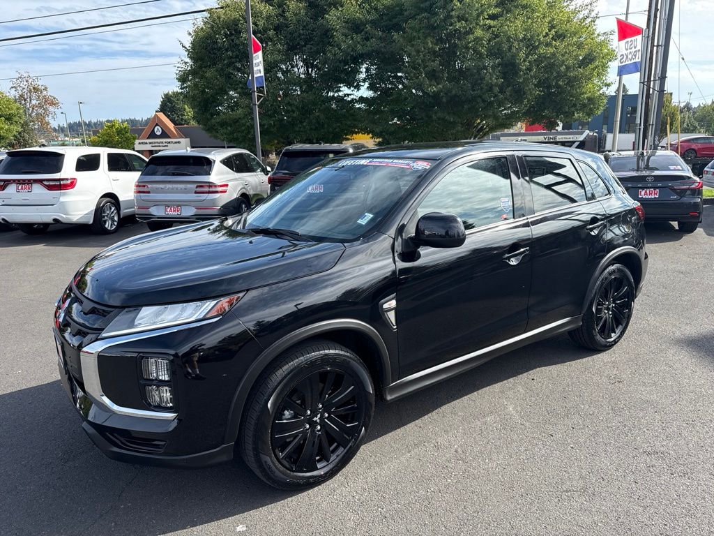 Used 2025 Mitsubishi Outlander Sport 2.0 LE SUV