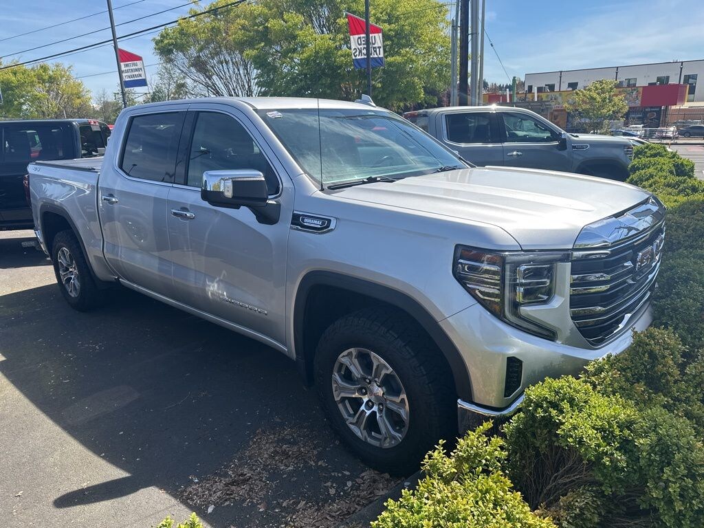 Used 2022 GMC Sierra 1500 SLT Truck