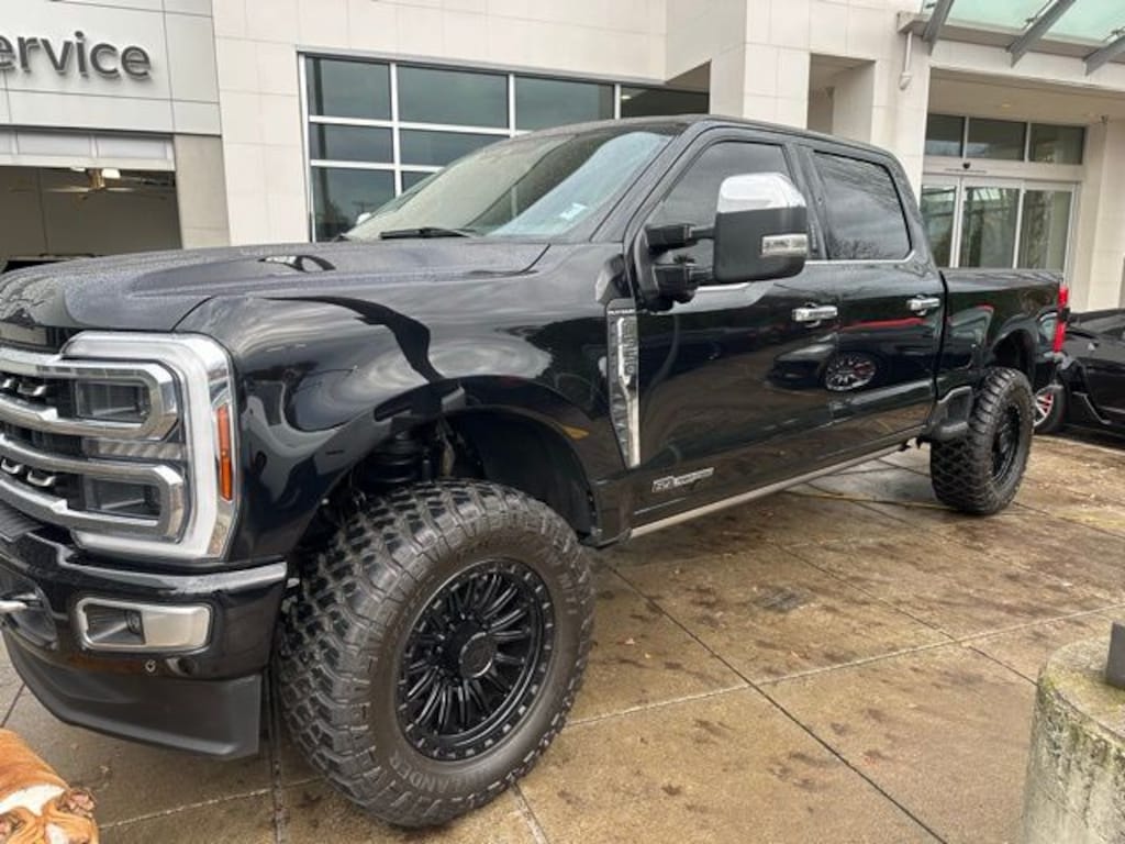 Used 2024 Ford F-350SD Platinum Truck