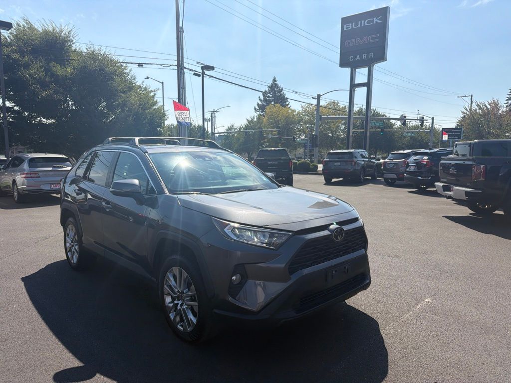  Toyota RAV4